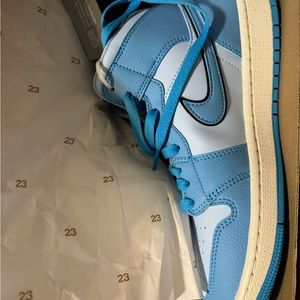 Rare - New in box women’s Air Jordan one mid in ice blue in size 8